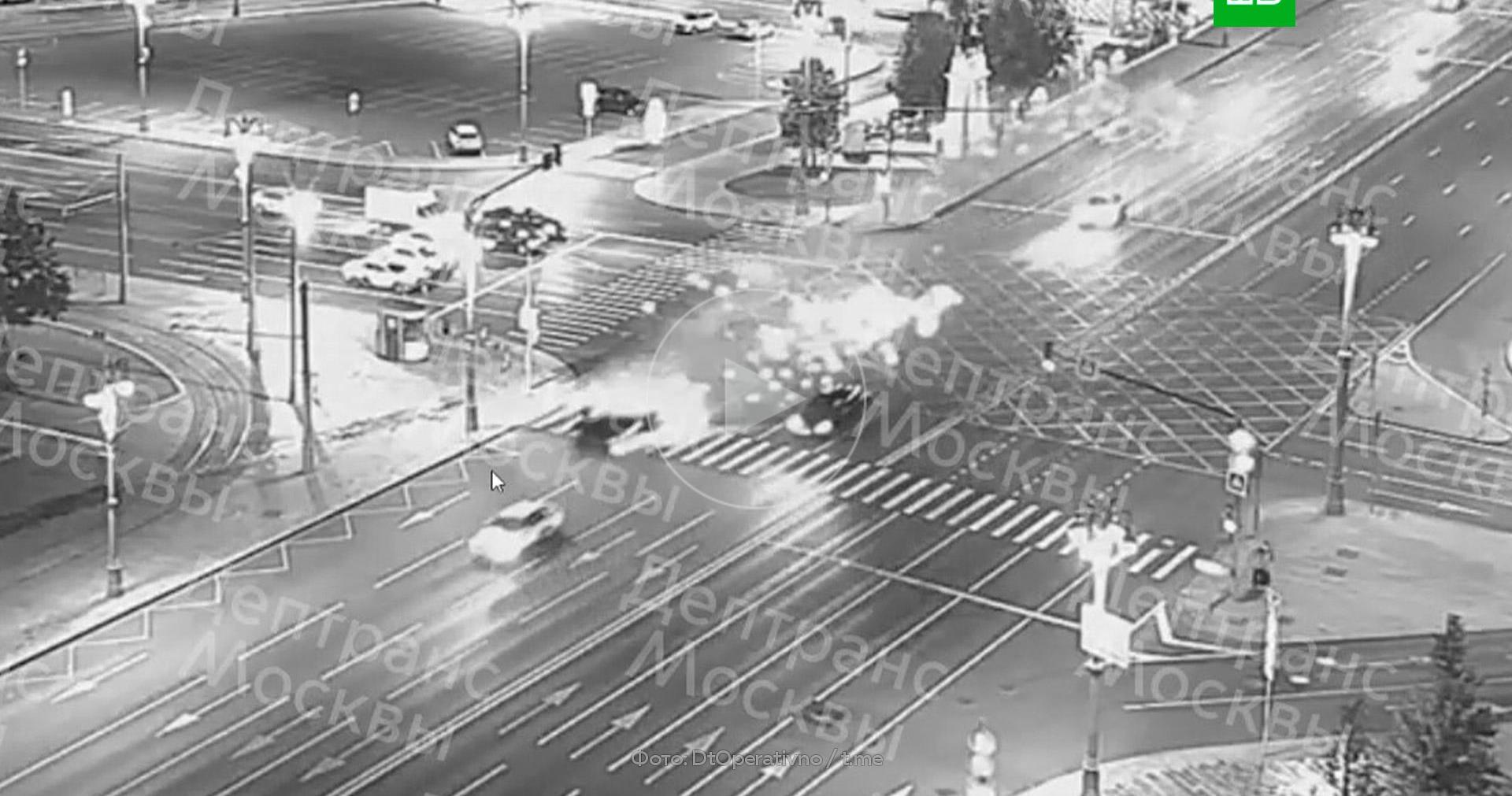 Пять смертельных исходов и 222 пострадавших в ДТП в Москве