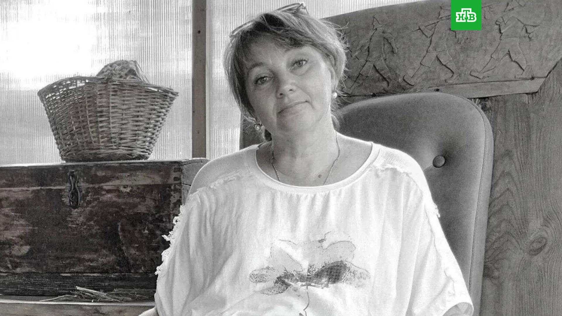 Учительница умерла (напал школьник с ножом)